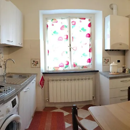 Carugio 167 Parcheggio Privato Centro Storico A * Chiavari
